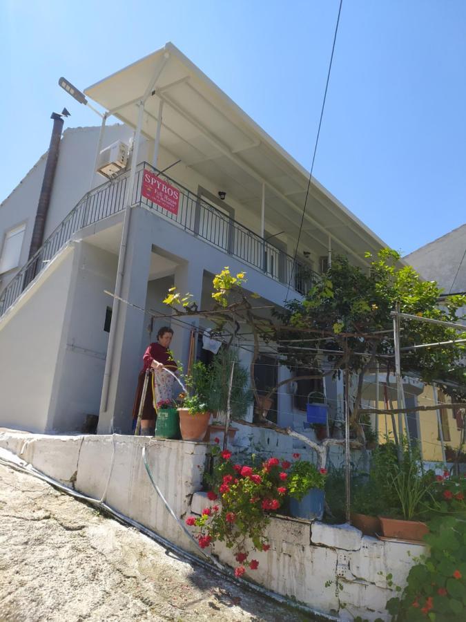 Spiros Full House In Marathias公寓 外观 照片